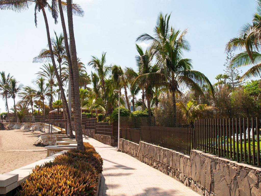 Beach House Adelfas San Agustin Mci Bagian luar foto